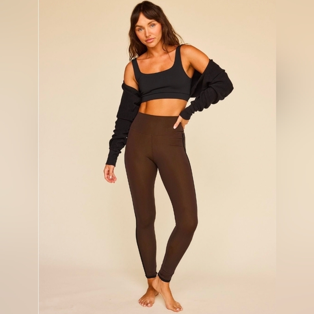 Strut-This Black Crop Shrug The Lala Look - Picture 5 of 12